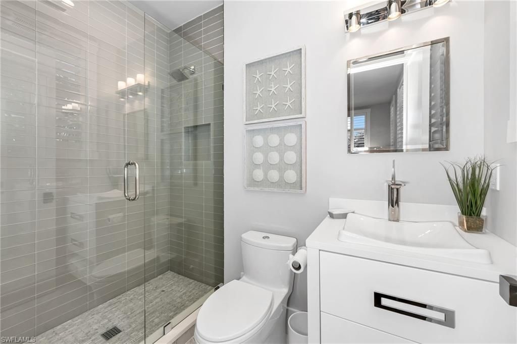 2025 Crayton Rd, Naples, FL 34102 Photo