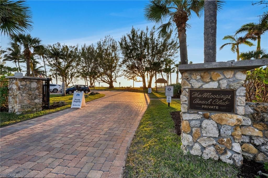 2025 Crayton Rd, Naples, FL 34102 Photo