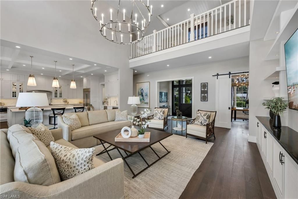 2025 Crayton Rd, Naples, FL 34102 Photo