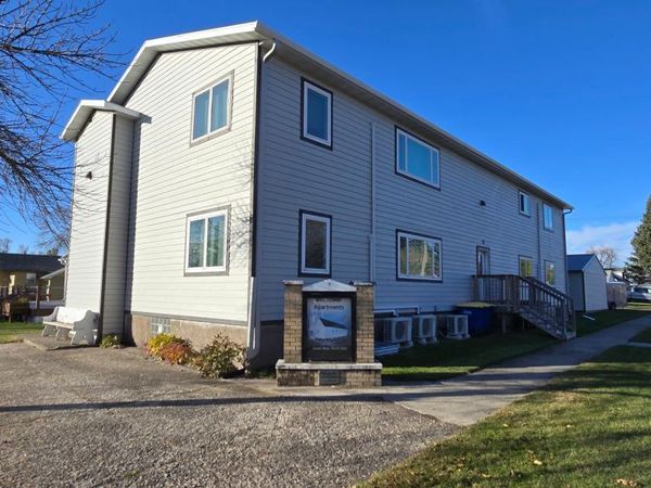 3 2nd Street SE, Kulm, ND 58456
