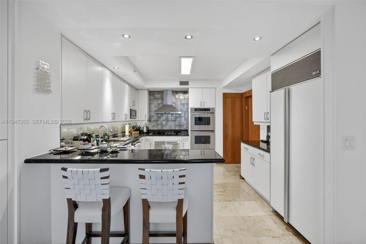 3201 NE 183rd St, Unit 906, Aventura, FL 33160 Photo