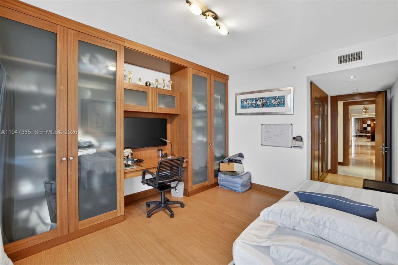 3201 NE 183rd St, Unit 906, Aventura, FL 33160 Photo