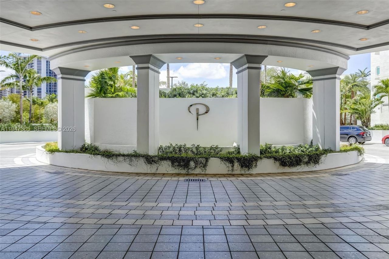 3201 NE 183rd St, Unit 906, Aventura, FL 33160 Photo