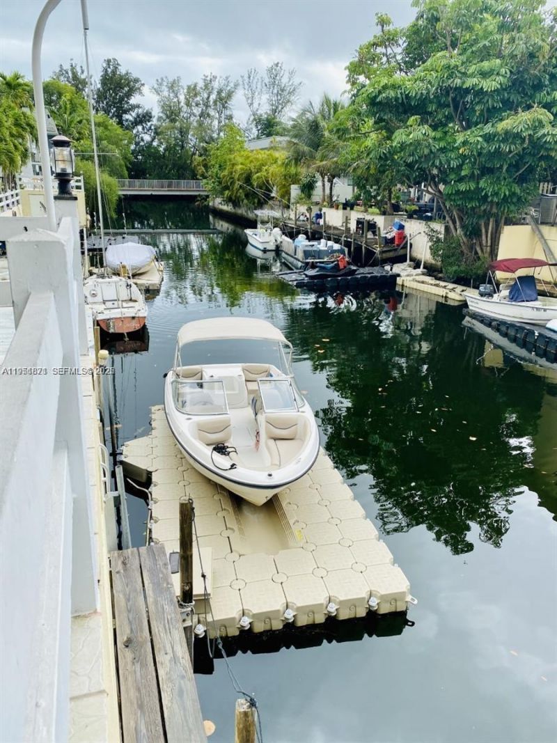 Please Call For Address, Unit 111, North Miami, FL 33181 Photo