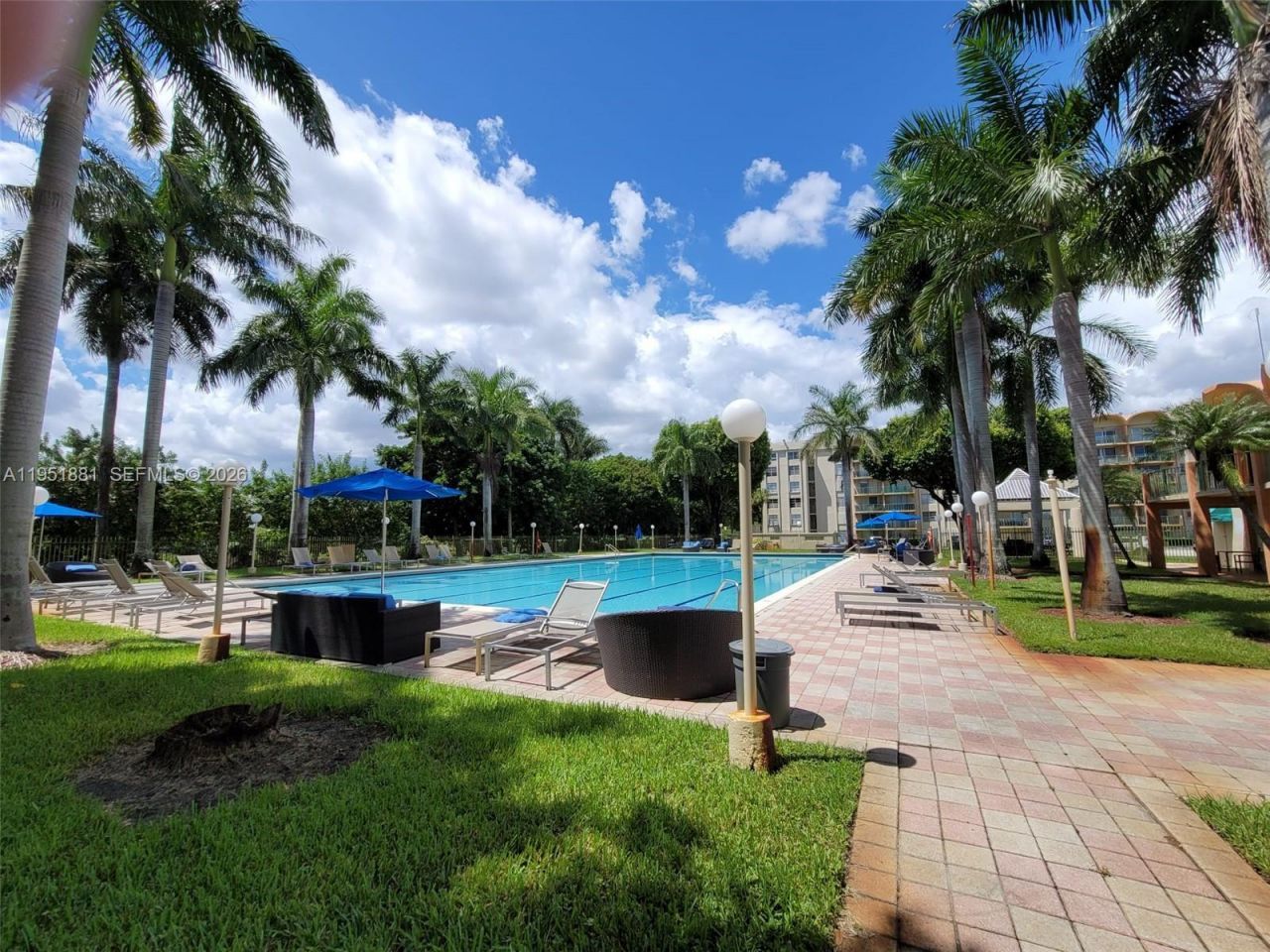 9320 Fontainebleau Blvd , Unit 510, Miami, FL 33172 Photo