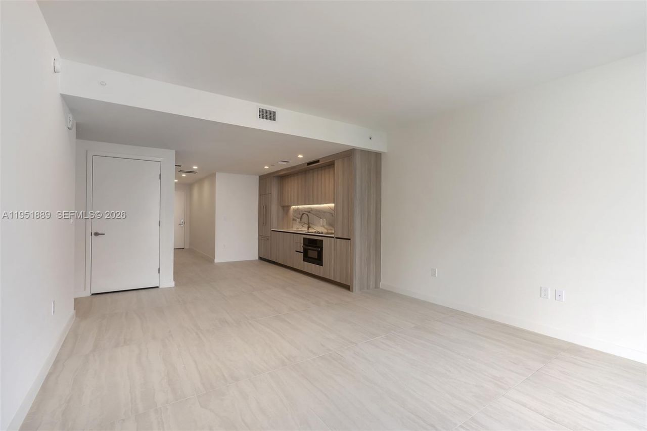 77 SE 5th St, Unit 3013, Miami, FL 33131 Photo