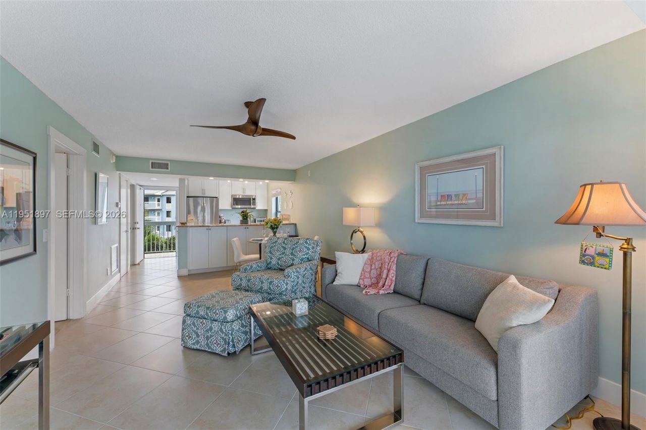 40 NE Plantation Rd, Unit 301, Hutchinson Island, FL 34996 Photo