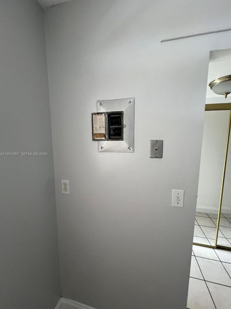 4299 NW 16th St, Unit 307, Lauderhill, FL 33313 Photo