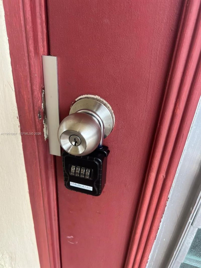 4299 NW 16th St, Unit 307, Lauderhill, FL 33313 Photo