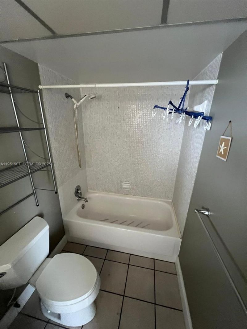 4299 NW 16th St, Unit 307, Lauderhill, FL 33313 Photo