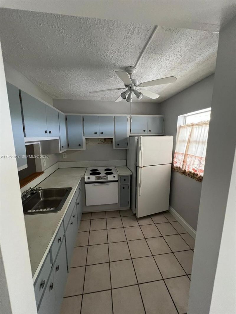 4299 NW 16th St, Unit 307, Lauderhill, FL 33313 Photo