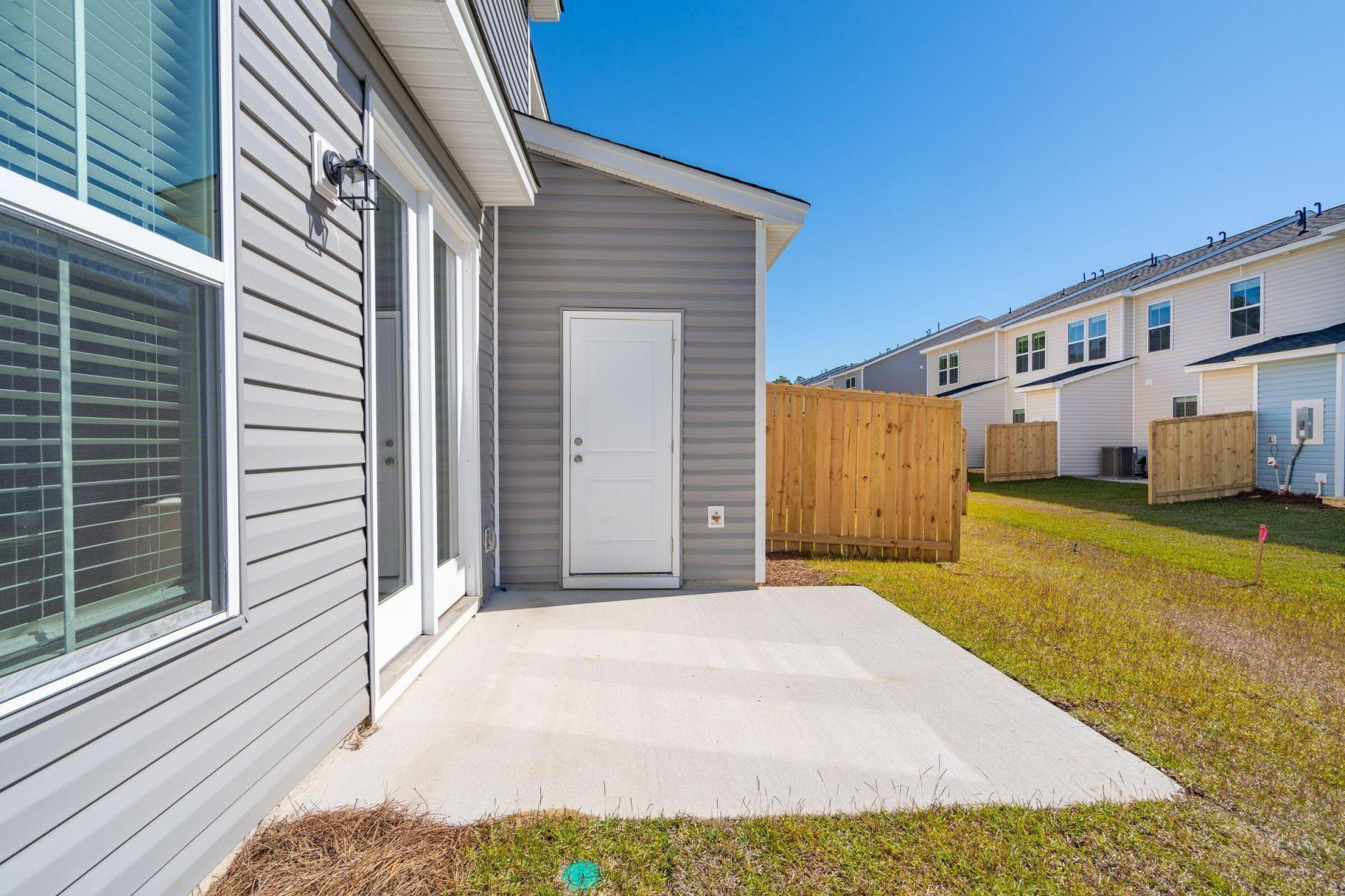 723 Alma Square Drive Photo 33