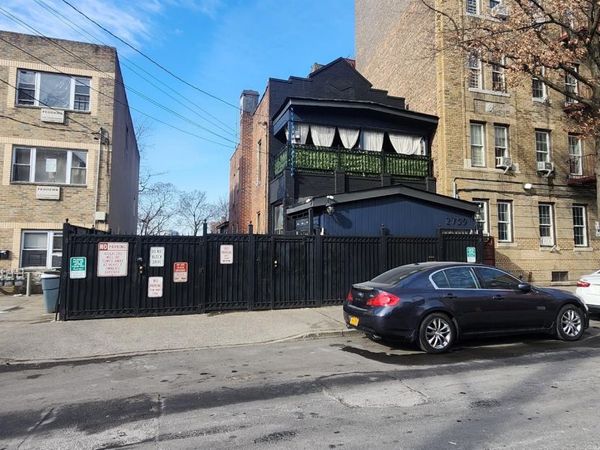2759 Kingsbridge Terrace, Bronx, NY 10463