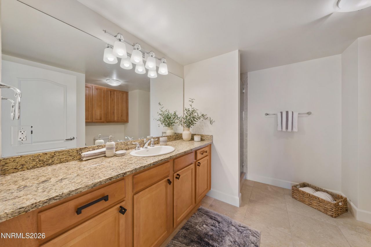 50 N Sierra Street, Unit 903, Reno, NV 89501 Photo