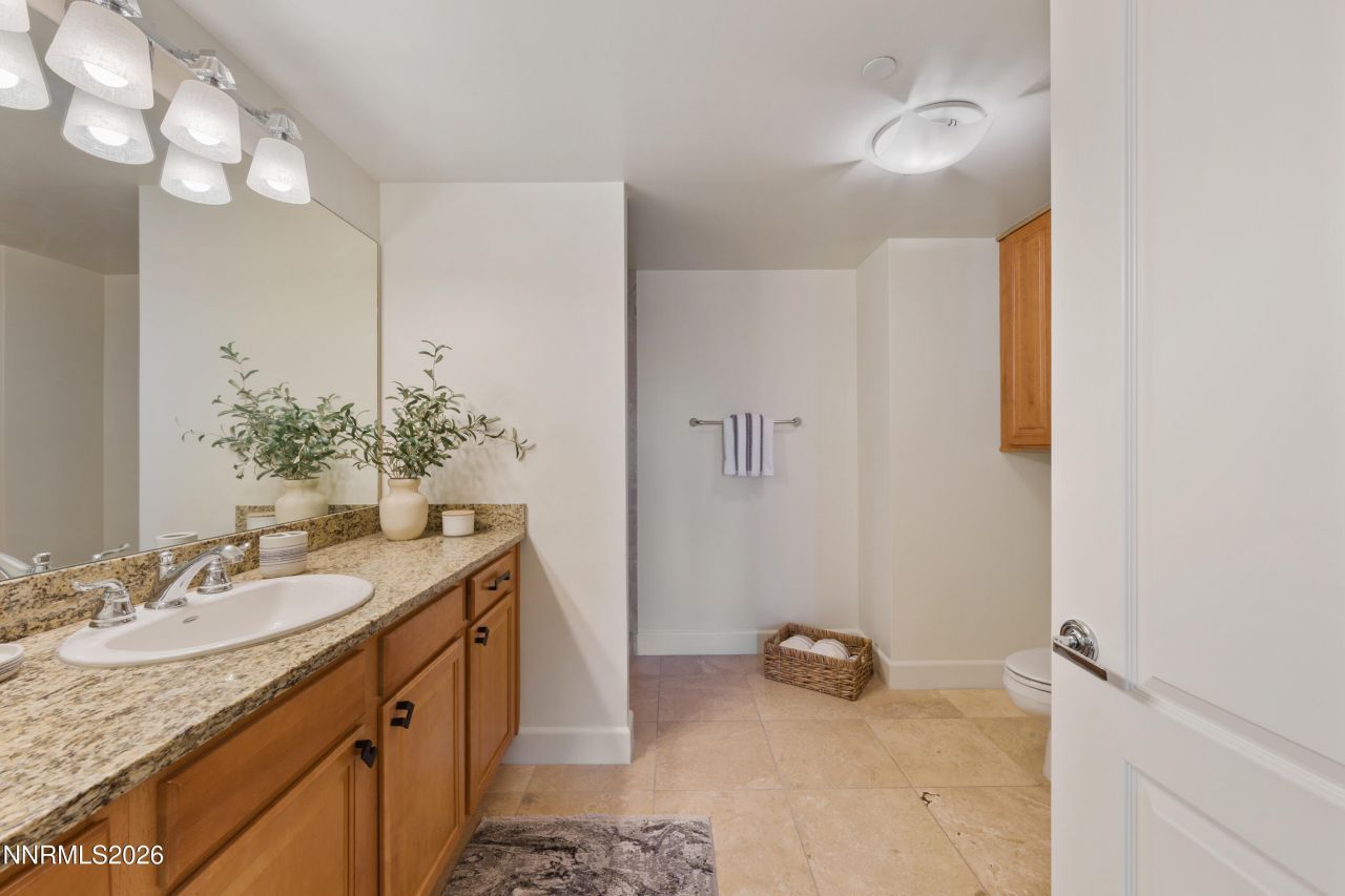 50 N Sierra Street, Unit 903, Reno, NV 89501 Photo