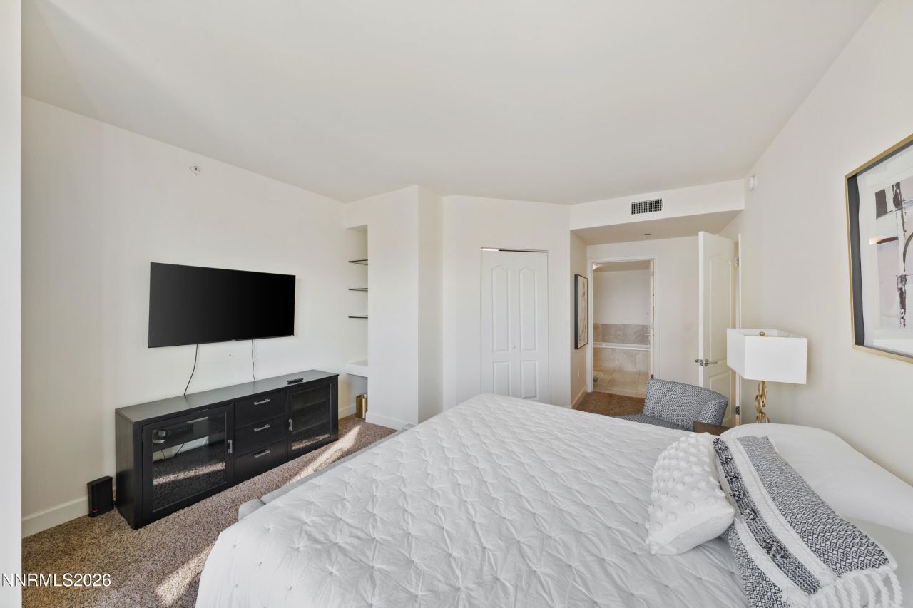 50 N Sierra Street, Unit 903, Reno, NV 89501 Photo