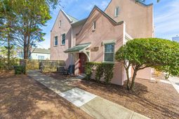 4585 Girvan Dr. photo 4