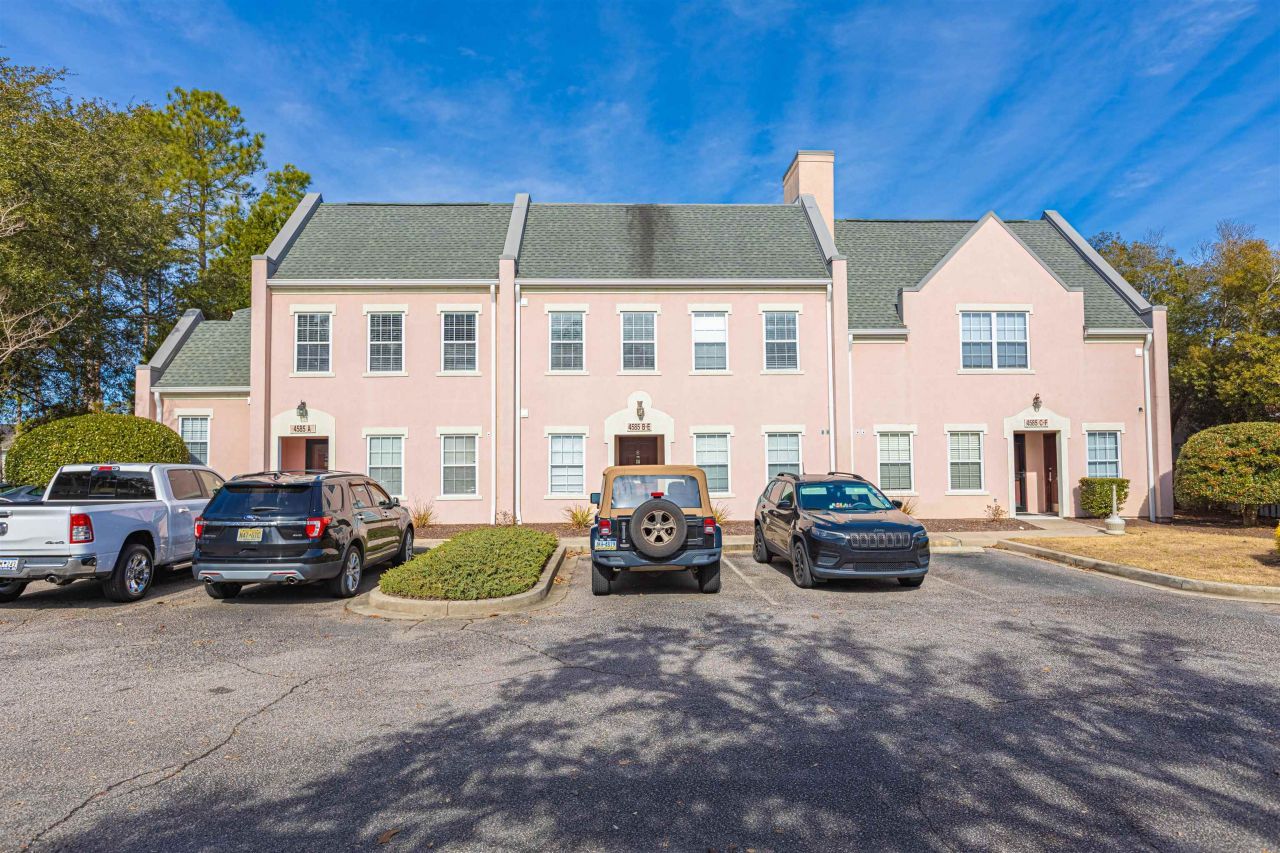 4585 Girvan Dr. Photo 22