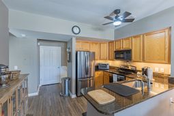 4585 Girvan Dr. photo 4