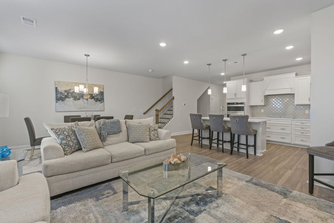 5129 Double Eagle Way Photo 11