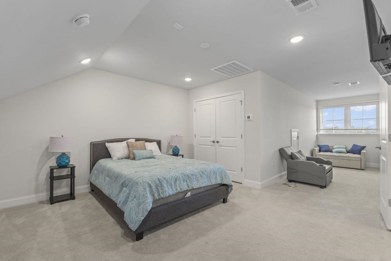 5129 Double Eagle Way Photo 23