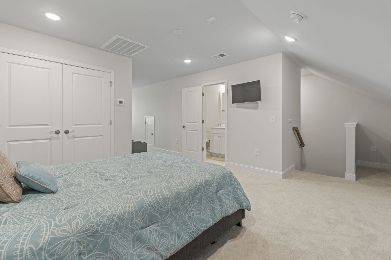 5129 Double Eagle Way Photo 24