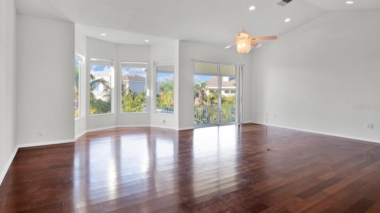 608 Columbus Drive, Tierra Verde, FL 33715 Photo