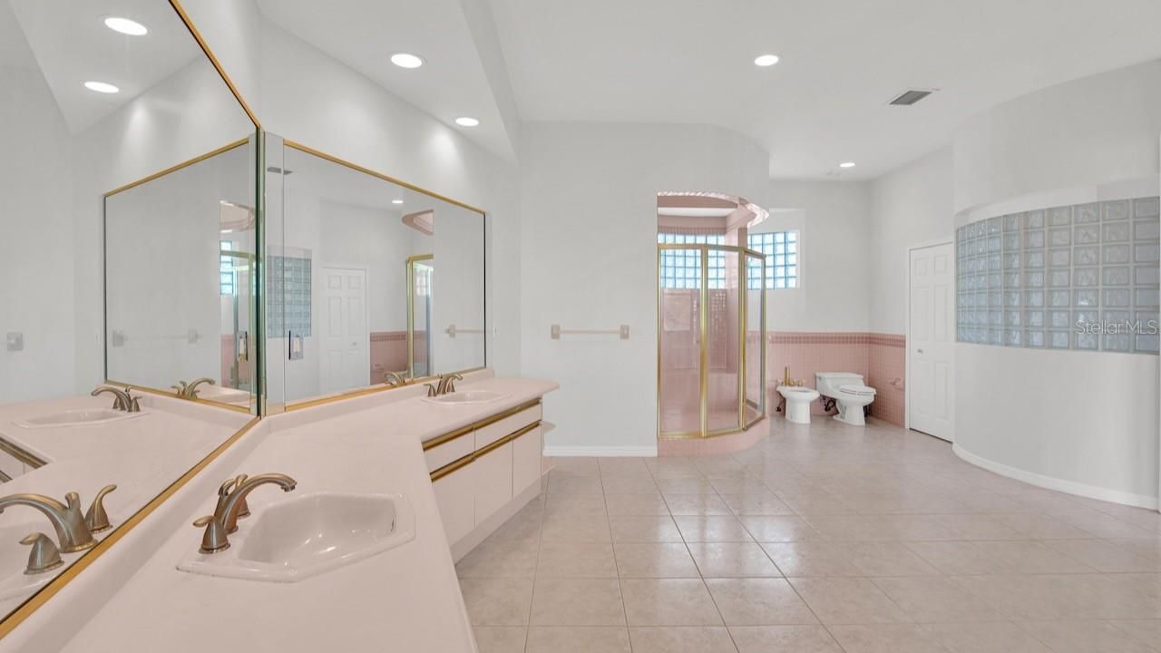 608 Columbus Drive, Tierra Verde, FL 33715 Photo