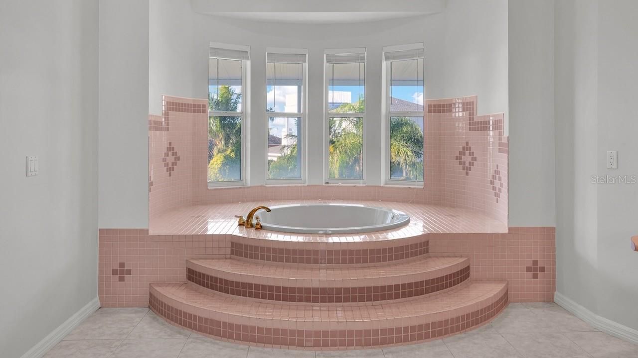 608 Columbus Drive, Tierra Verde, FL 33715 Photo