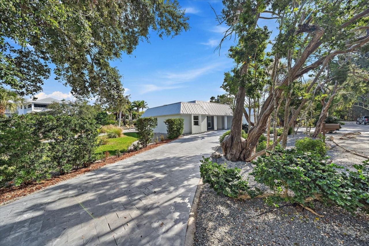 5155 Hidden Harbor Road, Sarasota, FL 34242 Photo