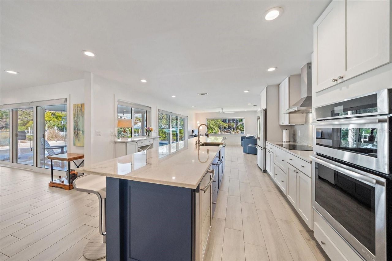 5155 Hidden Harbor Road, Sarasota, FL 34242 Photo