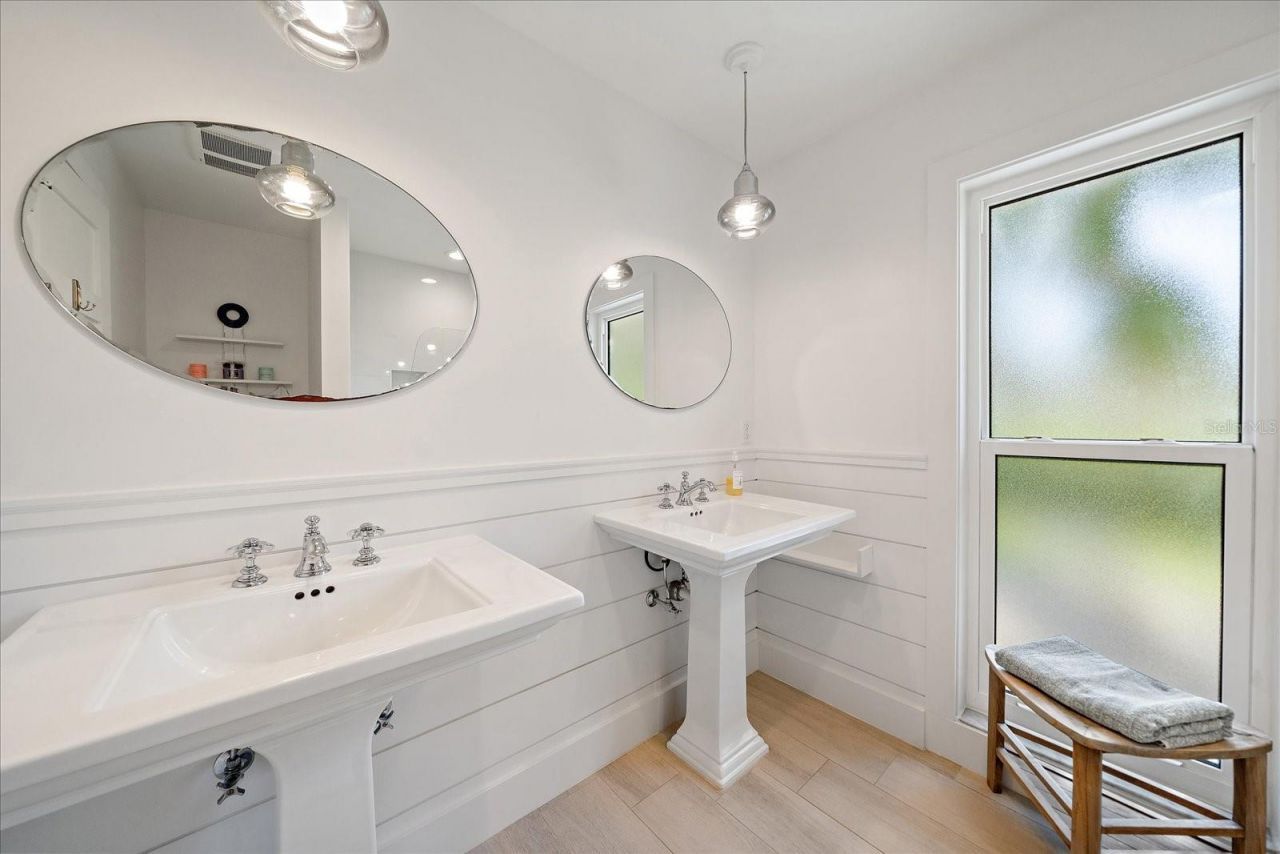 5155 Hidden Harbor Road, Sarasota, FL 34242 Photo