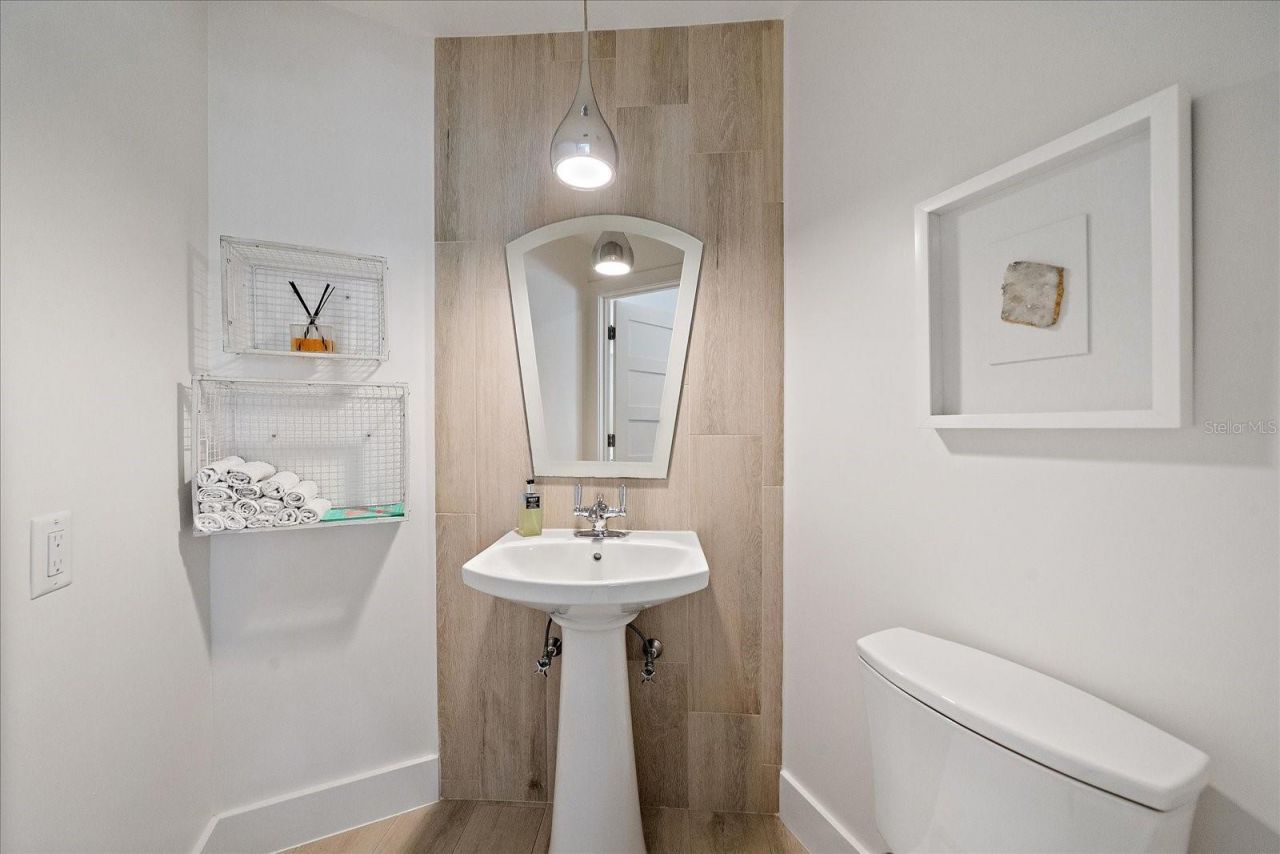 5155 Hidden Harbor Road, Sarasota, FL 34242 Photo