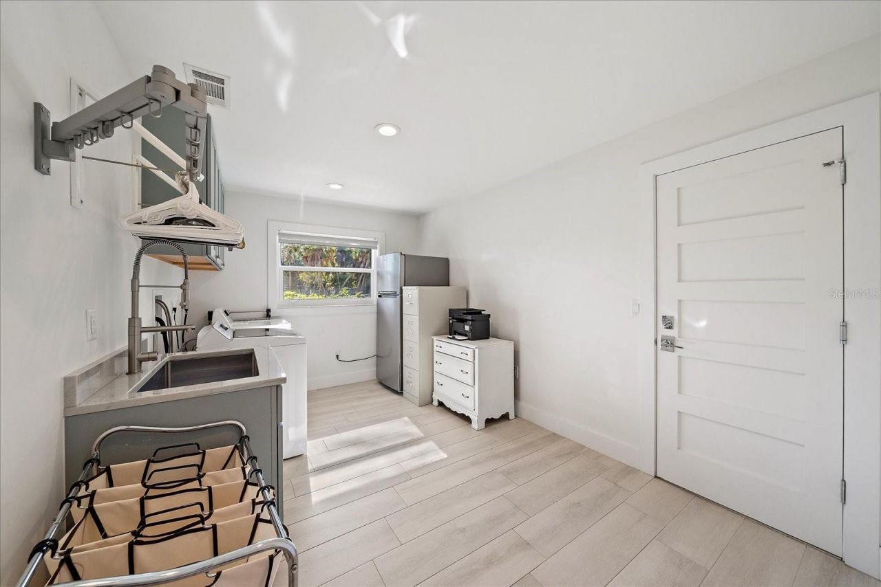 5155 Hidden Harbor Road, Sarasota, FL 34242 Photo