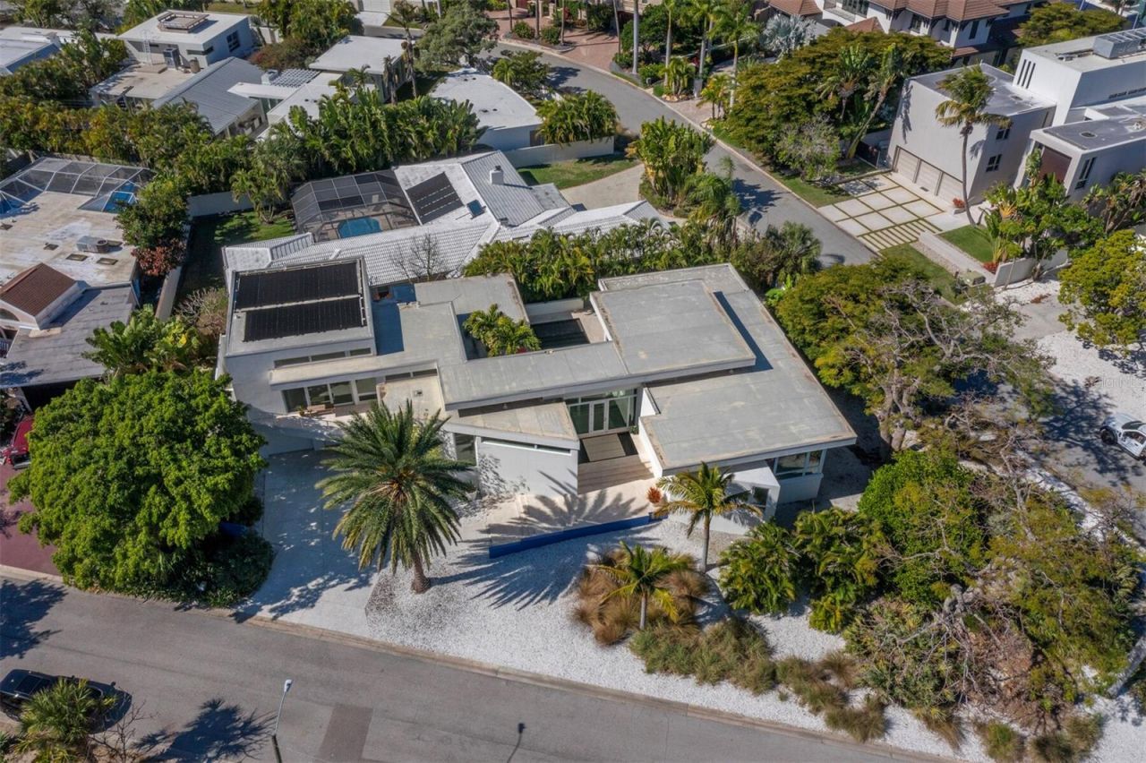 1235 Center Place, Sarasota, FL 34236 Photo