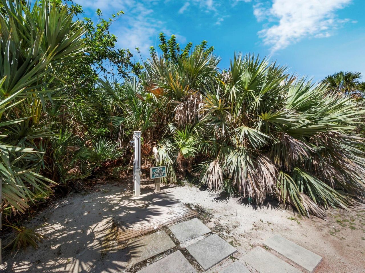 1235 Center Place, Sarasota, FL 34236 Photo