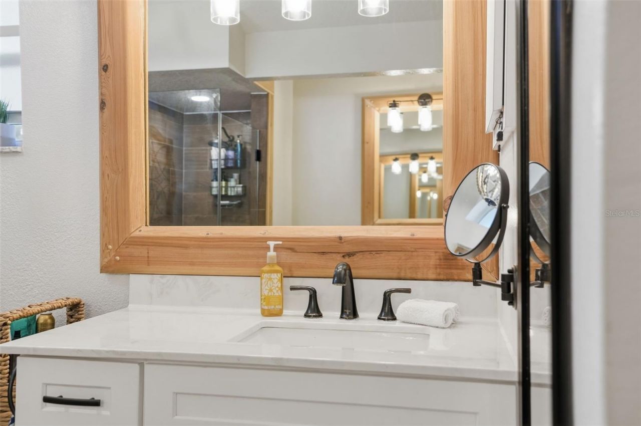 16000 Sam C Road, Brooksville, FL 34613 Photo