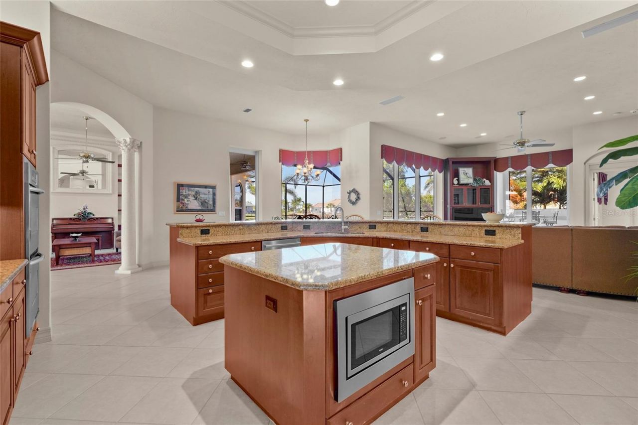 6123 9th Avenue Circle Ne, Bradenton, FL 34212 Photo