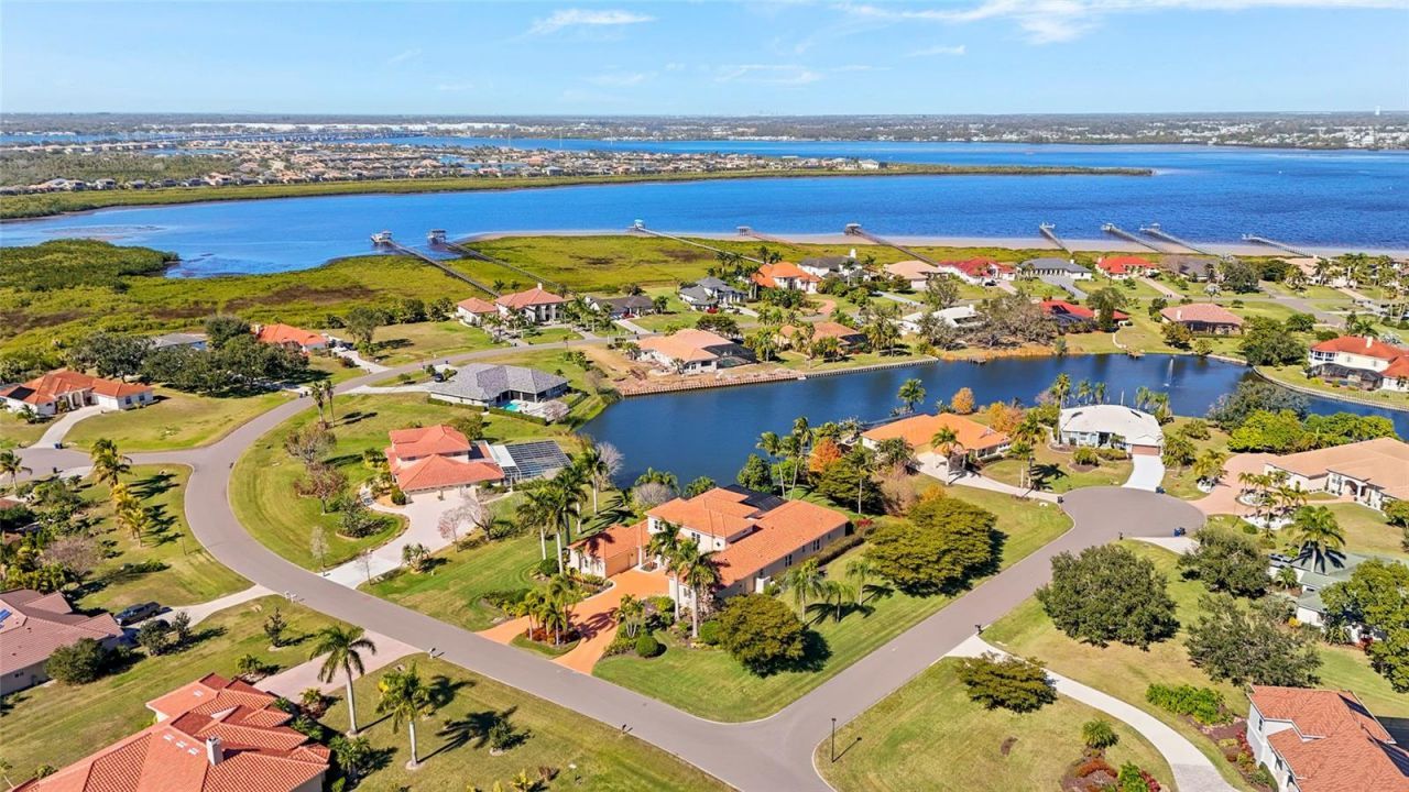 6123 9th Avenue Circle Ne, Bradenton, FL 34212 Photo