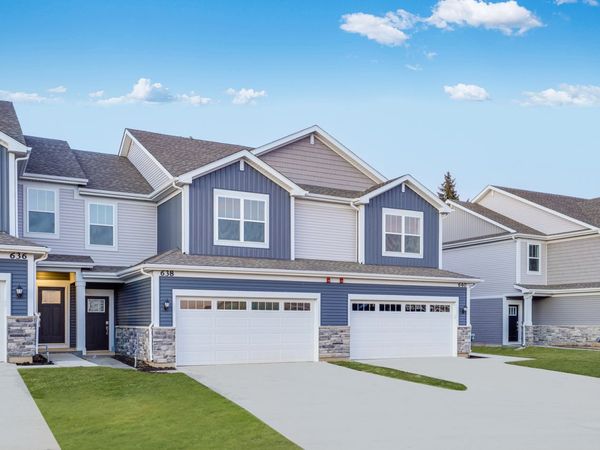 638 Cassia Court, Crystal Lake, IL 60012