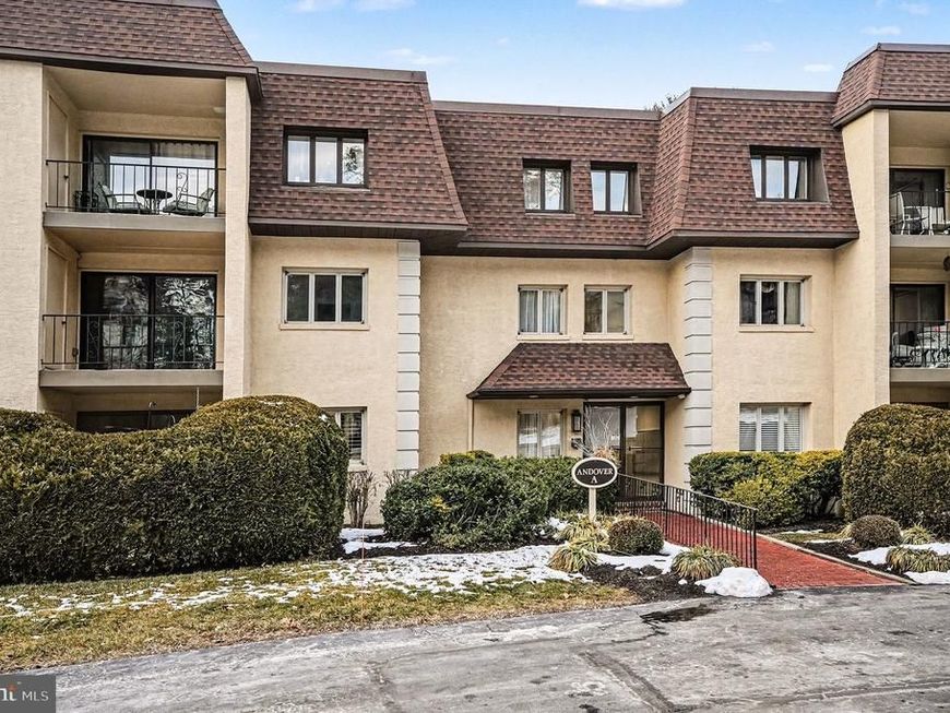 202a Summit Drive, Unit 202A, Bryn Mawr, PA 19010 Main Photo