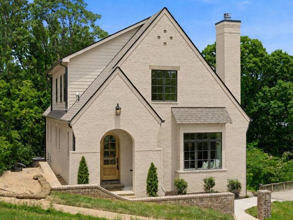 1037 Garnett Avenue, Chattanooga, TN 37405