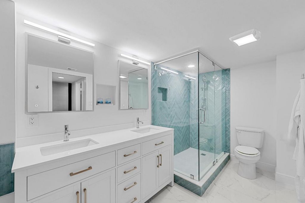 5380 N Ocean Drive, Unit 8c, Singer Island, FL 33404 Photo