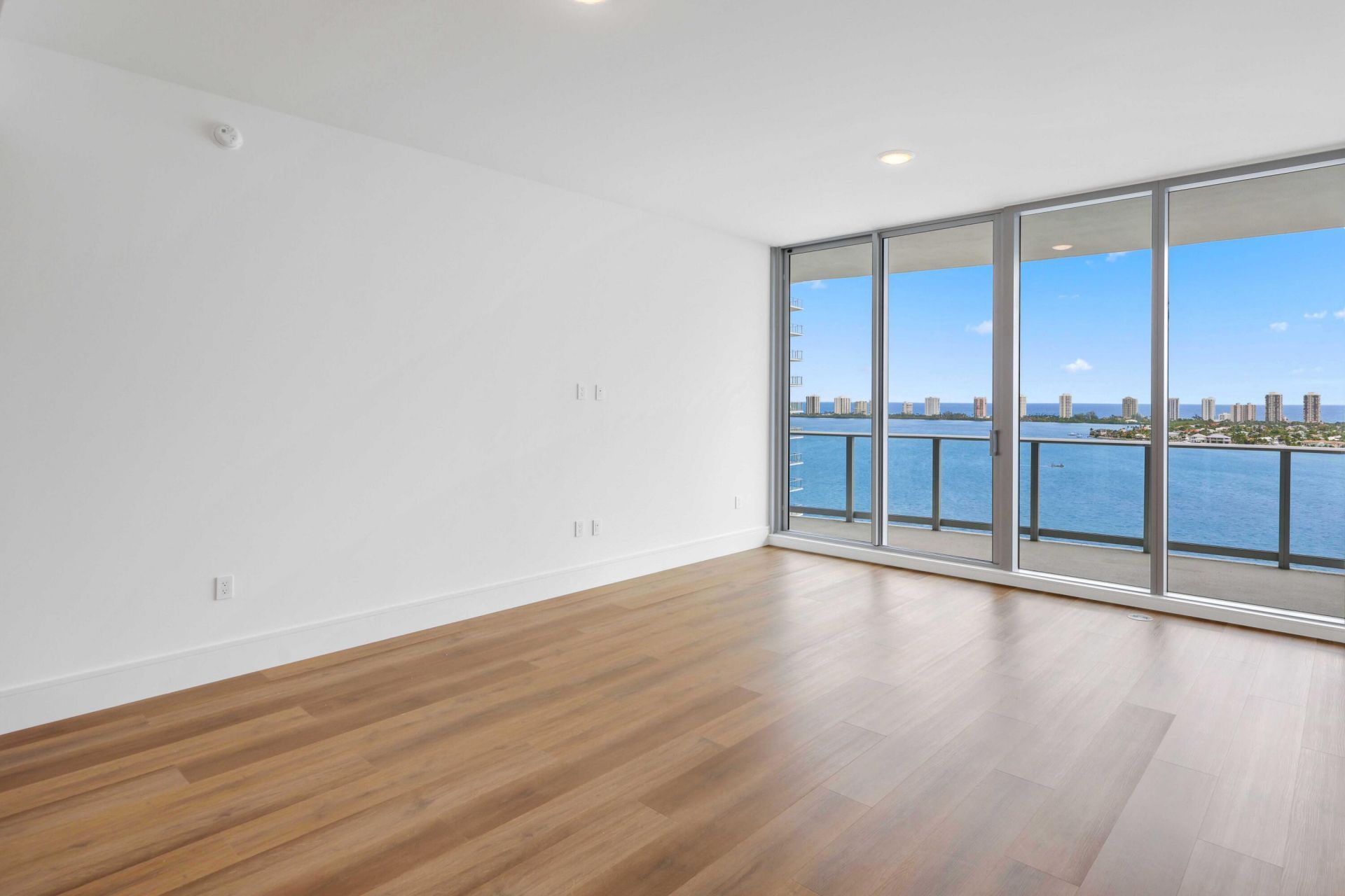 220 Lake Shore Drive, Unit 1908, Lake Park, FL 33403 Photo