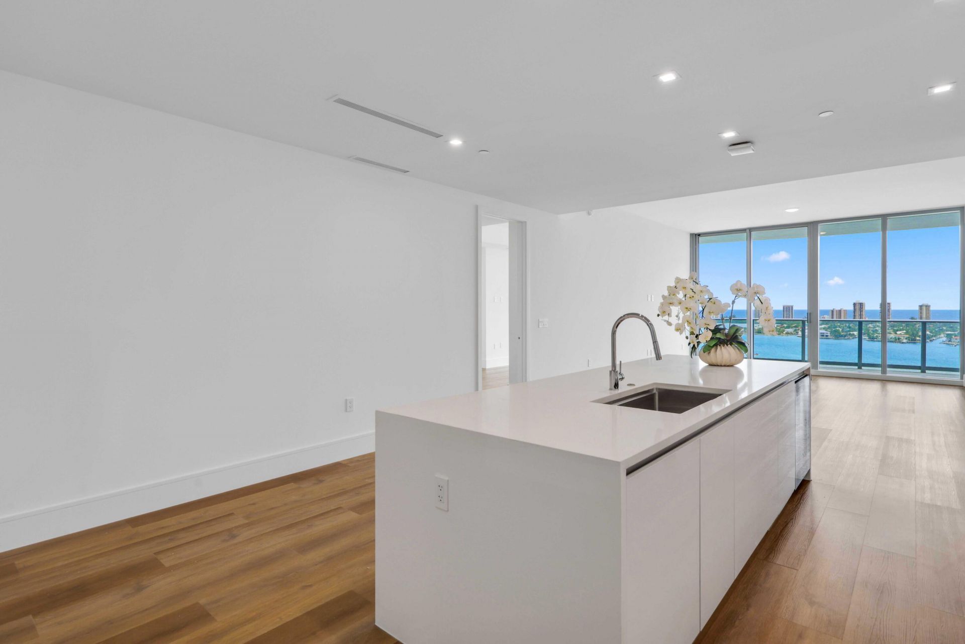 220 Lake Shore Drive, Unit 1908, Lake Park, FL 33403 Photo