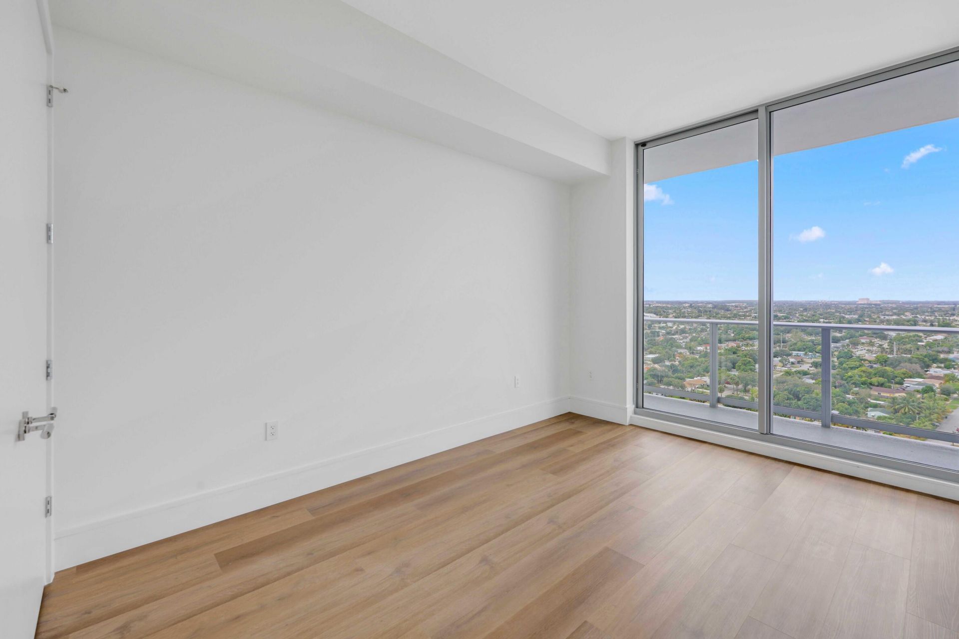 220 Lake Shore Drive, Unit 1908, Lake Park, FL 33403 Photo