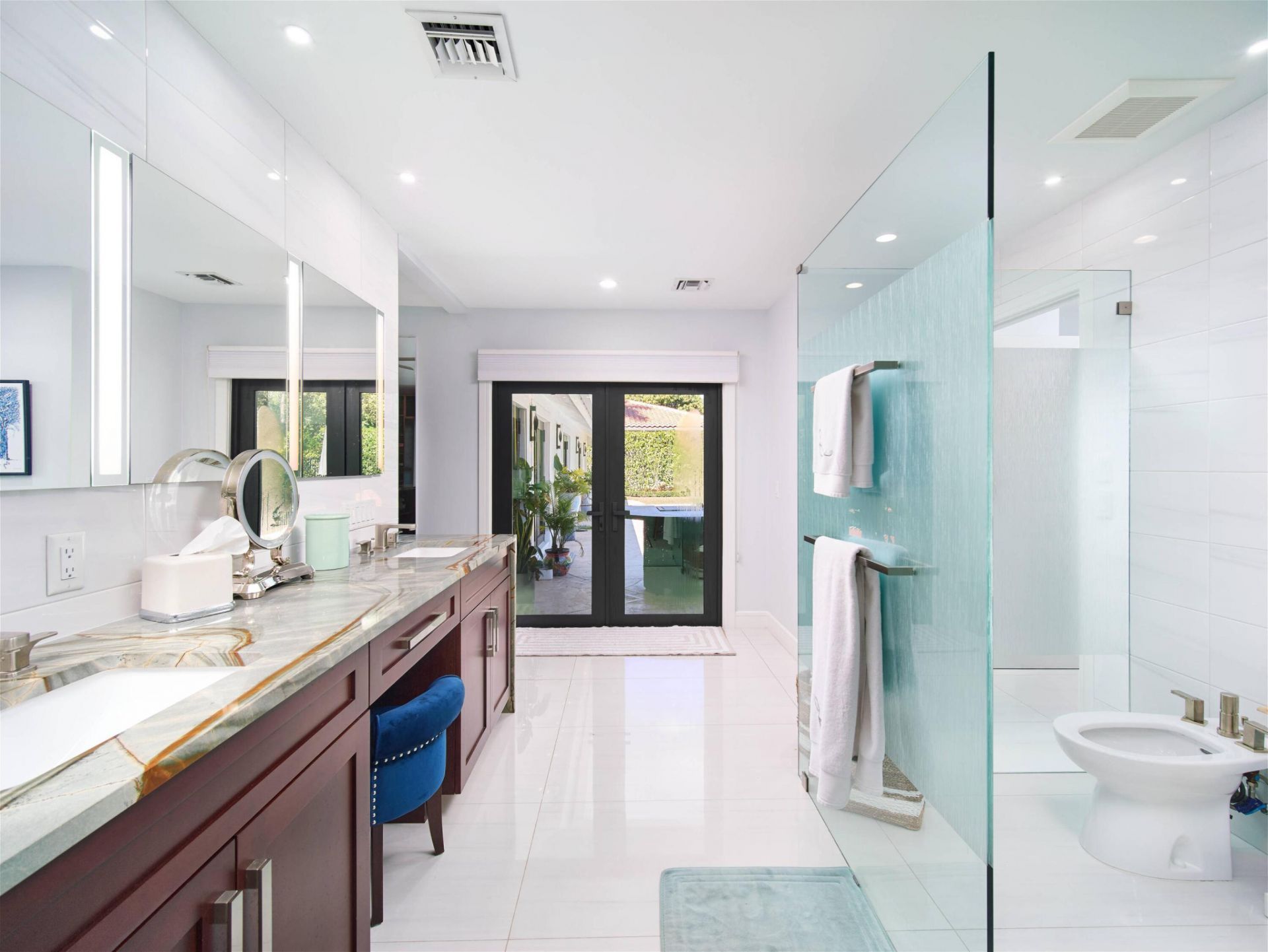 3700 Embassy Drive, West Palm Beach, FL 33401 Photo