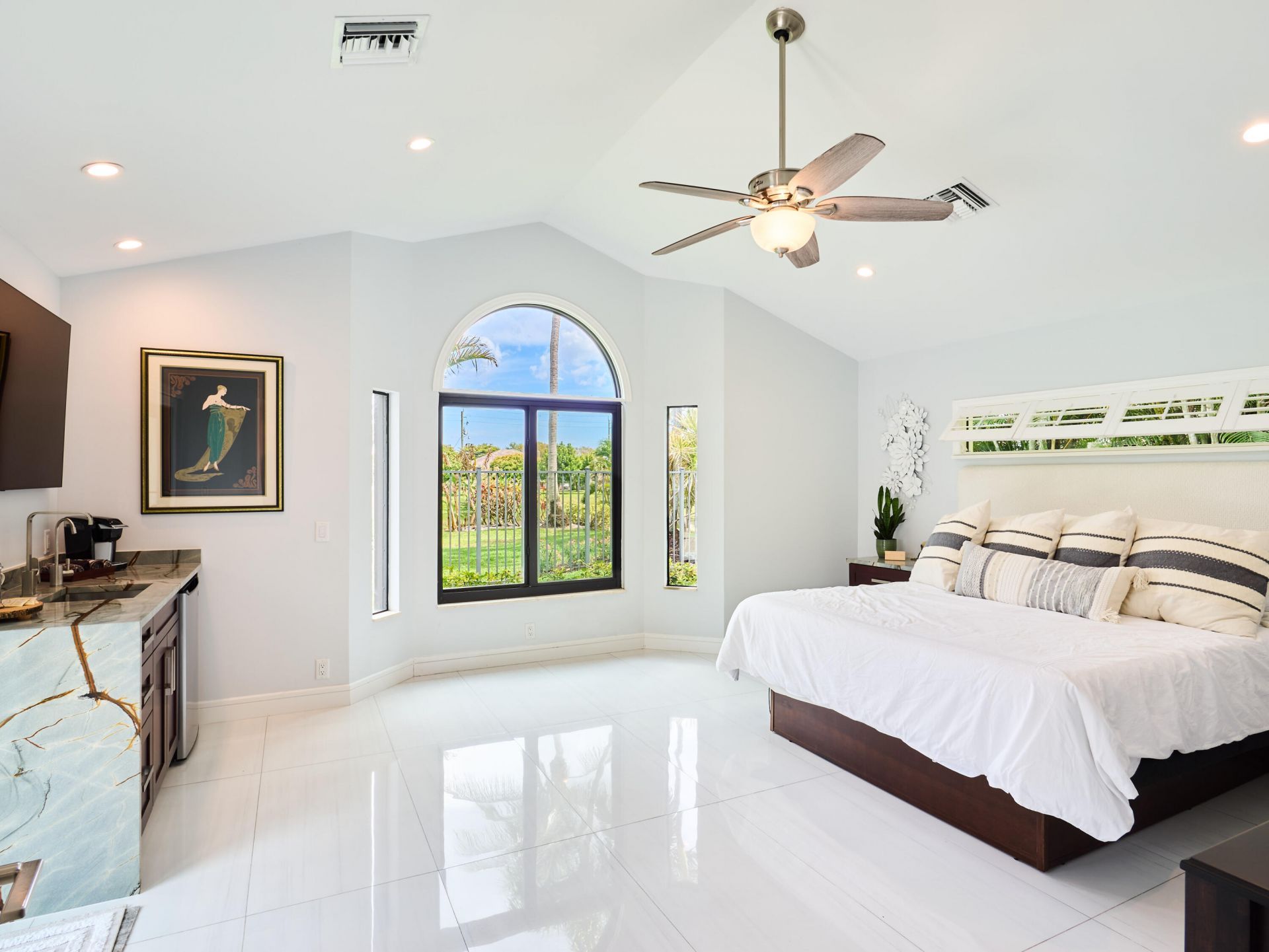 3700 Embassy Drive, West Palm Beach, FL 33401 Photo