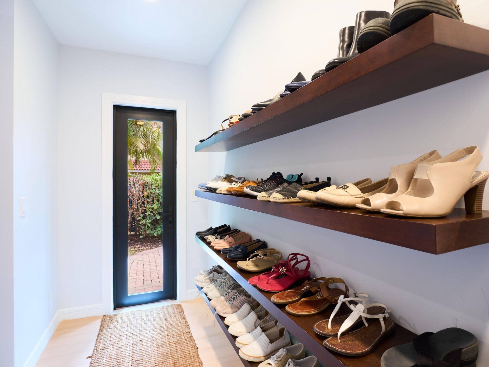 3700 Embassy Drive, West Palm Beach, FL 33401 Photo