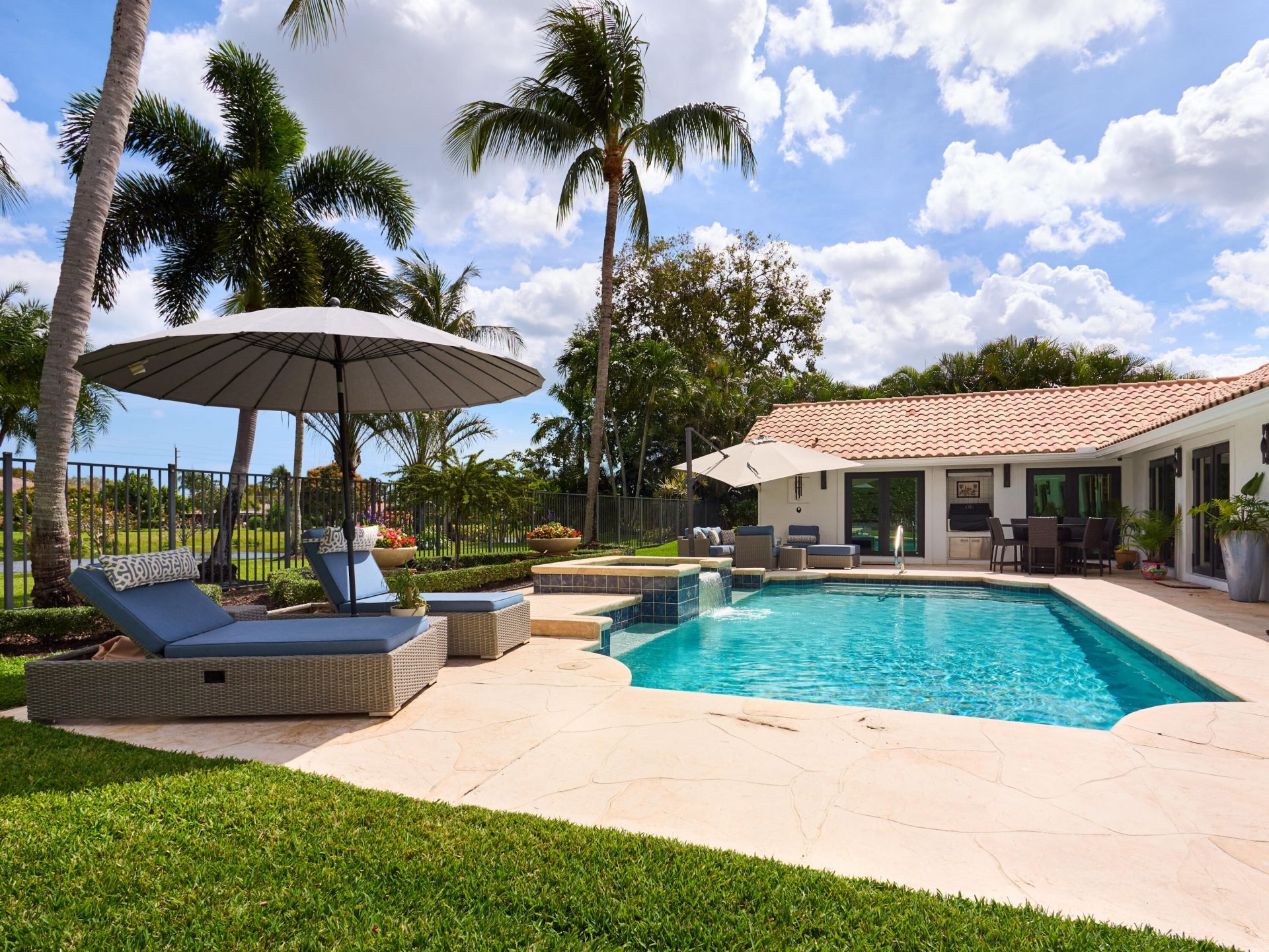 3700 Embassy Drive, West Palm Beach, FL 33401 Photo